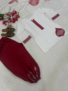 Ensemble Kurta Traditionnel Indien et Pakistanais en Coton pour Femme, avec Pantalon Rouge Brodé, Coupe Ample, Longueur Cheville, Tenue Décontractée, Séchage Rapide, Taille Unique - Product Image 2