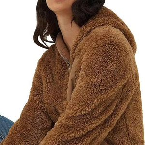 Fasmic International – Veste d'hiver décontractée pour femme, marron, en fausse fourrure sherpa, avec capuche, fermeture éclair, manches longues et poche avant - Product Image 4
