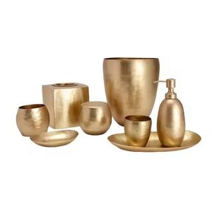 Juego de Accesorios de Baño de Metal Contemporáneo de Primera Calidad con Dispensador, Juego de Accesorios de Baño con Portacepillos - Product Image 1