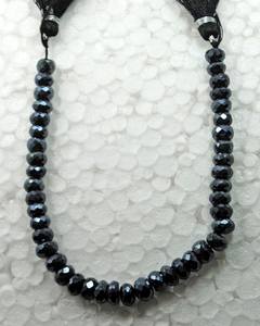 ลูกปัดพลอยสปิเนลสีดำธรรมชาติทรงกลมเคลือบผิวแบบเหลี่ยมเพชรพลอย สำหรับทำเครื่องประดับ ขายส่ง - Product Image 6