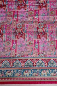 Tissu jacquard en viscose pure rose vif à imprimé ethnique et paysager avec bordure éléphant pour la confection de robes Kurti de créateur - Product Image 3