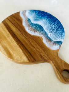 Planche à découper en bois d'acacia et résine unique, épaisseur 1,5 cm, résine durable par HF Crafts - Product Image 6