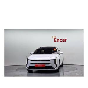 Kia K8 Signature 2024, 2,541 km, Caja de Cambios Automática, Volante a la Izquierda, Asientos de Cuero - Product Image 3