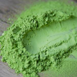 POLVO DE HOJA DE PANDAN NATURAL PARA ALIMENTOS, BEBIDAS Y INGREDIENTES DE HORNEADO - Product Image 1