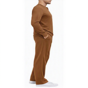 Ensemble de survêtement décontracté deux pièces pour homme, respirant, col montant, uni, avec fermeture éclair, manches longues et pantalon de sport - Product Image 4