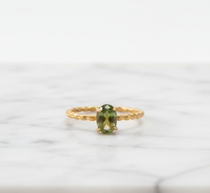 Anillo de Plata de Ley 925 con Cabujón Ovalado Clásico de Peridoto, Chapado en Oro, para Mujer, Sin Níquel, Sin Plomo - Product Image 5