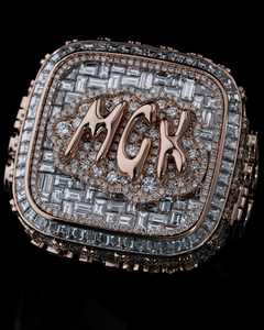 ZAWO HOUSE Nouvelle Arrivée Bague Hip Hop en Moissanite Diamant Luxe Haute Qualité Argent 925 Plaqué Rhodium Unisexe Vintage - Product Image 1