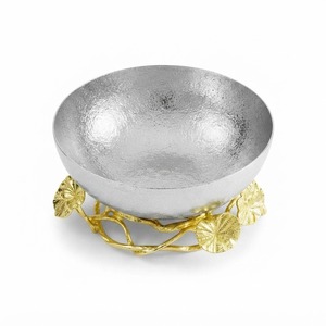 Bol décoratif en métal fait main avec motif feuille, élégant centre de table en acier inoxydable poli argenté pour la décoration de la maison - Product Image 6