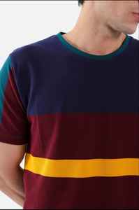 T-shirt Elite Horizon à rayures multiples – Coton épais de qualité supérieure, empiècements color-block audacieux en bordeaux, bleu marine et vert sarcelle - Product Image 4