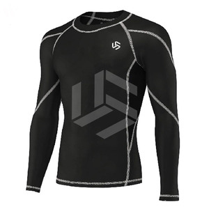 Camiseta de compresión de color liso para hombre, ajustada, elástica, para entrenamiento, deportiva, fitness, camiseta de protección contra erupciones cutáneas para hombre - Product Image 2