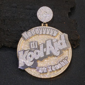 Collar de Plata 925 con Colgante de Nombre 'Hood Love', Diamantes Cultivados en Laboratorio, Certificados, Estilo Hip Hop, Ligero y Personalizado - Product Image 1