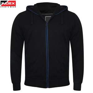 Ensemble de survêtement athlétique tendance pour homme – Tenue de sport premium pour le jogging, la course et l'entraînement en salle de sport - Product Image 1