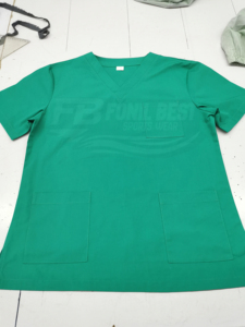 Blusa de Uniforme Hospitalario para Mujer, Cuello en V, Verde, Algodón y Poliéster, Manga Corta, Diseño Personalizado - Product Image 5