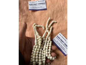Tasbih Misbaha de 33 cuentas, pulido, rústico, islámico moderno, ecológico, religioso, hecho de hueso de búfalo. - Product Image 4