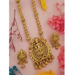 Juego de Collar y Aretes Tradicionales con Perlas de Templo de Alta Calidad, Bañados en Oro, para Mujer, Joyería de Diseño para Bodas - Product Image 1