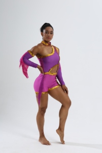 Uniformes de cheerleading personnalisés pour filles, vente en gros, strass, conception OEM, ensembles de tenues de cheerleaders pour la cheerleading - Product Image 4