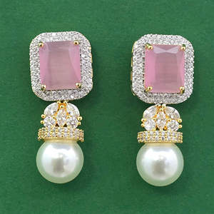 Venta al por mayor de los pendientes de circonia cúbica más vendidos con baño de dos tonos 444008 - Product Image 4