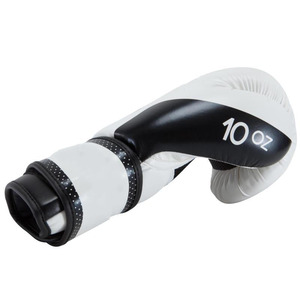 Gants de boxe en cuir blanc, fermeture à lacets, sangle de poignet réglable, équipement d'entraînement respirant pour adultes, unisexe, logo personnalisable - Product Image 4