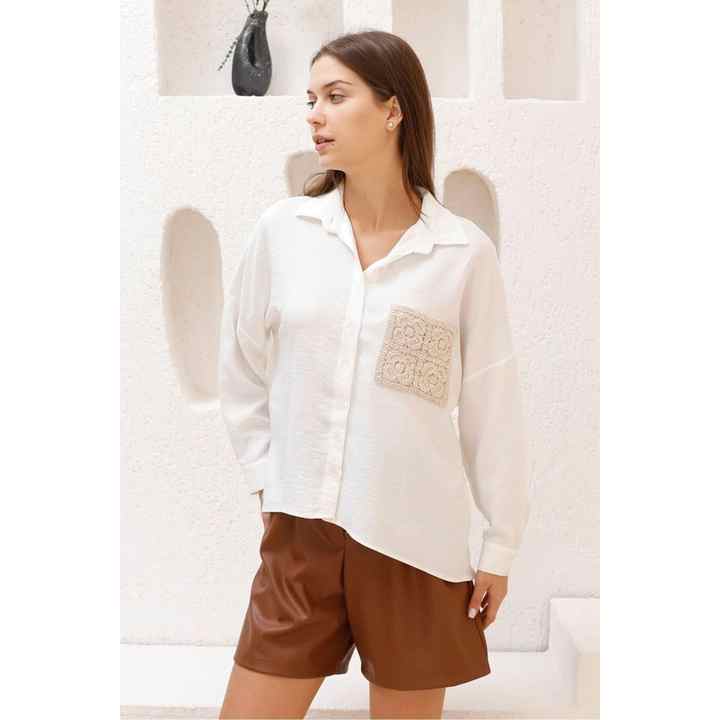 S:2 / M:2 / L:2 = 6 Pieces | Cream Lace Garnished Shirt