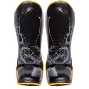 Protège-tibias en cuir multisports pour adultes Hawk, offrant une grande polyvalence, une couche extérieure durable et une protection en mousse souple. - Product Image 2