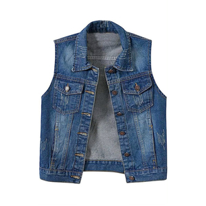 Gilet en jean délavé pour femme avec boutons métalliques, fabrication OEM, approvisionnement en gros pour boutiques indépendantes de denim - Product Image 5
