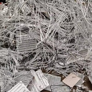 Chatarra de Aluminio de Alta Calidad en Venta, con 99.7% de Contenido de Al, Empaque Personalizado, MOQ de 5 Toneladas a Granel - Product Image 3