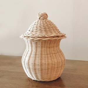 Cajas de almacenamiento de ratán de lujo hechas a mano, combo de cestas redondas, tarros con tapa a precio de mayoreo. - Product Image 3