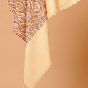 Chal de Invierno Cálido y Suave para Hombre, Tejido Cómodo, Elegante, Tradicional, Clásico y Estiloso, Accesorio de Moda Masculina - Product Image 6