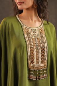 เสื้อท่อนบนแบบมีระบายพร้อมกางเกงโดตีสำหรับงานเมห์นดี - Product Image 5