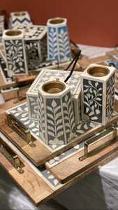 Ensemble brûle-encens religieux en bois de santal avec incrustation d'os fait main, bol doré, diffuseur aromatique écologique, plateau décoratif toutes saisons - Product Image 1