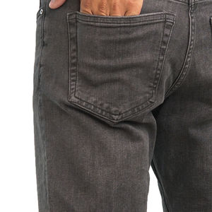Shorts en jean délavé gris foncé pour homme, taille haute, coupe droite, décontracté, respirant, en coton, style Bermuda, idéal pour l'été - Product Image 4