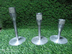 Stylish Candle Holder for Home Decorative Tabletop Decor <b>Silver</b> Color Modern Design Metal Candle Holder - Product Image 3