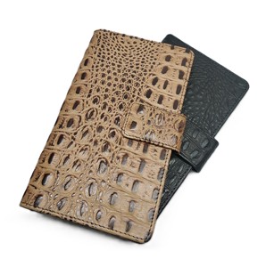 Funda para Pasaporte de Cuero Genuino con Estampado de Cocodrilo, Porta Tarjetas, Organizador de Documentos, Cartera Larga Familiar para Viajes, con Cierre de Botón RFID - Product Image 4