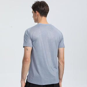 เสื้อยืดคอกลมแขนสั้นผู้ชาย ผ้าฝ้าย 100% ทรงเข้ารูป ลายตัวอักษร ระบายอากาศได้ดี ใส่ได้ทุกฤดู - Product Image 2