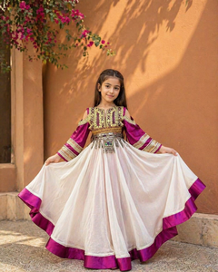 Vestido Étnico Infantil Blanco Bordado de Manga Larga, Traje Tradicional Indio para Todas las Temporadas - Product Image 1