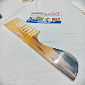 Peigne à cheveux en corne de bœuf de qualité supérieure, antistatique, fait main, démêlant, à dents larges, en corne naturelle - Product Image 2