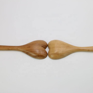 Offres Spéciales Fête des Mères : Ensemble de Cuillères Personnalisées en Bois d'Acacia et Bambou Écologique en Forme de Cœur pour la Cuisine, Idéal Maison et Hôtel - Product Image 6