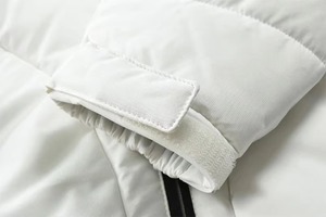 Veste de ski et de snowboard pour femmes, imperméable, coupe-vent, blanche, matelassée, à capuche, avec poches zippées, isolation synthétique - Product Image 5