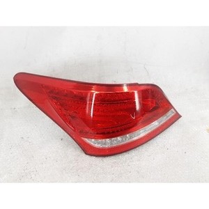 Luz Trasera Izquierda Usada Equus 924013N000 - Product Image 2