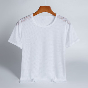 เสื้อยืดคอกลมแขนสั้นผ้าฝ้ายถัก 100% สำหรับผู้ชาย ออกแบบโลโก้ตามสั่ง OEM ทรงปกติ ใส่สบาย ระบายอากาศได้ดี แห้งเร็ว เหมาะสำหรับฤดูร้อน - Product Image 2