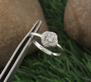 Wholesale 925 Sterling <b>Silver</b> Plated Cubic Zirconia <b>Ring</b> CZ <b>Solitaire</b> Engagement <b>Ring</b> for Women Custom Bulk Jewelry - Product Image 2