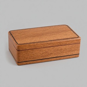 Étui à cigares en bois poli à la main, de luxe, conçu pour un style classique, avec une construction durable et une finition lisse - Product Image 2