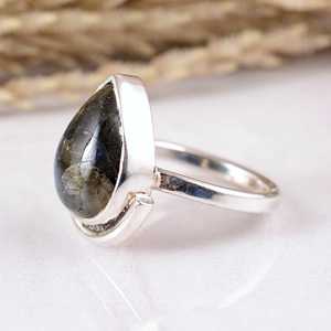 Handmade 925 Sterling <b>Silver</b> Natural Blue Labradorite Pear Shape Bezel <b>Set</b> Boho & Hippie Style Party <b>Ring</b> - Product Image 3