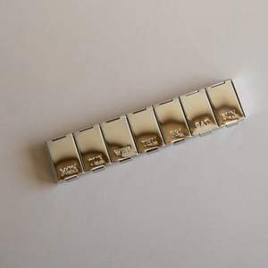 Boîte de rangement de vanité en laiton et aluminium, décorative et prestigieuse, pour hôtels et décoration de table à domicile - Product Image 2