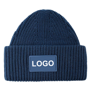 Gorro de Punto Rosa Unisex para Adultos, Gorro de Invierno de Color Sólido con Puño Acanalado, Material Acrílico, Estilo Casual Urbano - Product Image 4