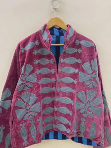 Chaqueta Bomber Reversible de Algodón y Terciopelo Suzani Hecha a Mano, Estilo Boho Floral, para Verano, Otoño e Invierno, Precio al por Mayor, Ideal para Regalo - Product Image 3