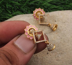 Pendientes de Plata de Ley 925 de Lujo con Circonita Cúbica Brillante y Diseño de Barra Curva para Mujer, Joyería de Moda para Bodas - Product Image 4