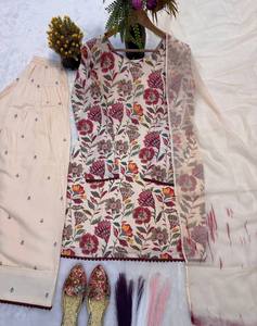Ensemble de vêtements indiens et pakistanais à imprimé floral, haut long brodé, pantalon large, châle, tenue pour les festivals - Product Image 6