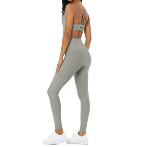 Offre Spéciale : Ensemble de Yoga Femme de Qualité – Nouveau Style, Tenue de Fitness en Spandex et Nylon, Taille Élastique, Respirant, Léger, Séchage Rapide – Vente en Gros - Product Image 3