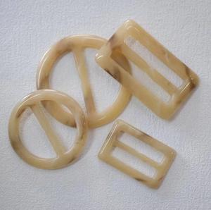 Hebilla de Cinturón de Resina para Mujer (Tipo Anillo), Ecológica, Ligera, Duradera, Elegante, Personalizable en Tamaño y Logotipo - Product Image 3